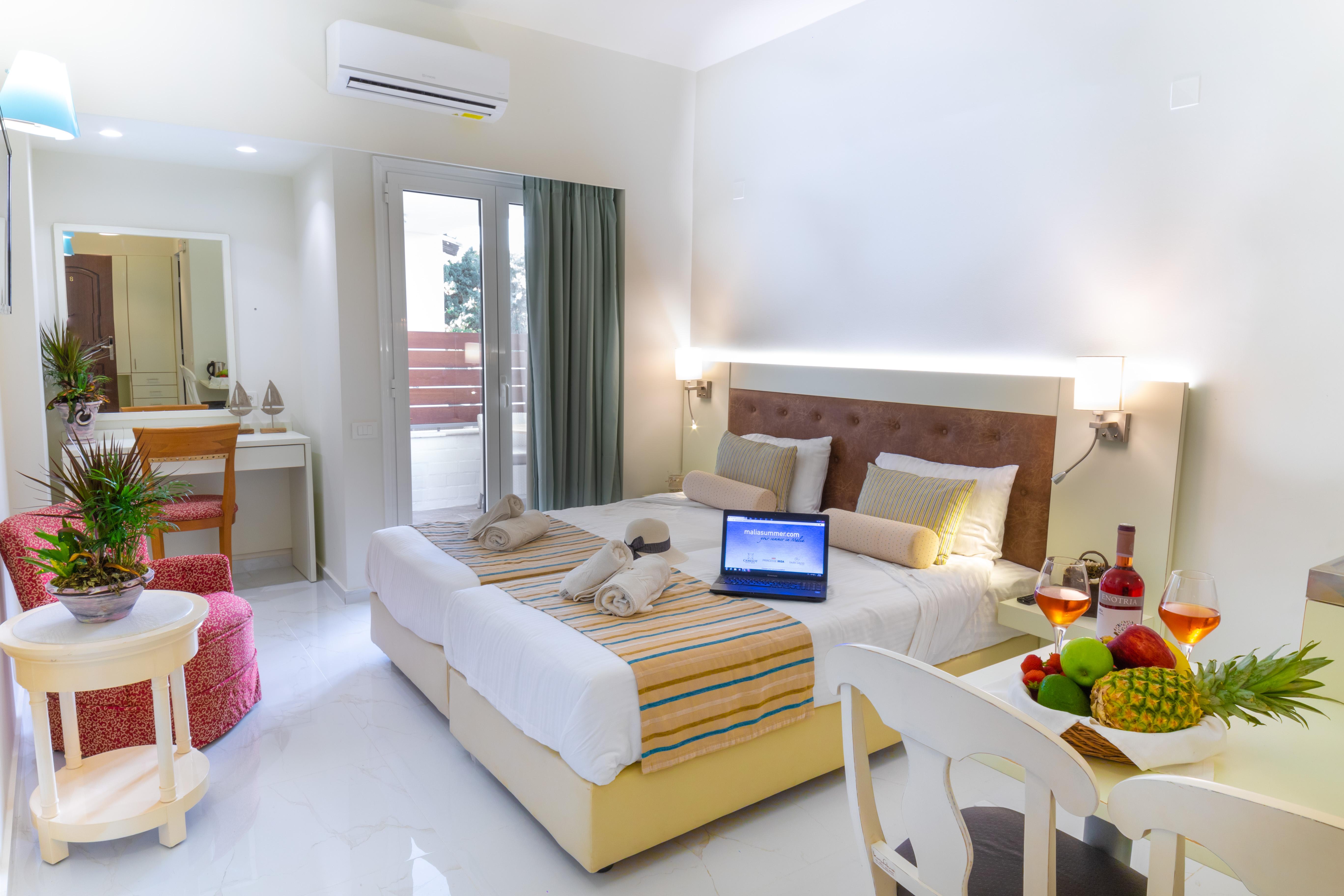 Camelot Royal Beds By Estia Aparthotel Stalida Exterior foto